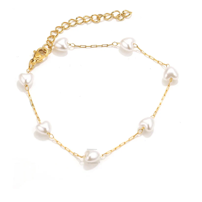 Αλυσίδα με λευκές καρδιές